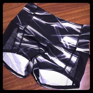 NEW W/ TAGS- Victoria’s Secret hot shorts